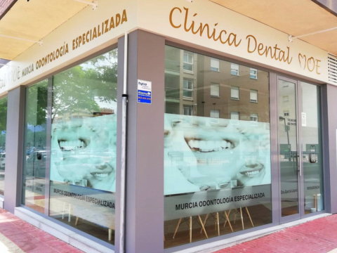 Clínica Dental Moe